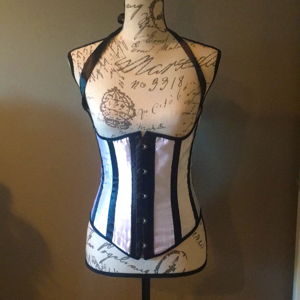 Corset